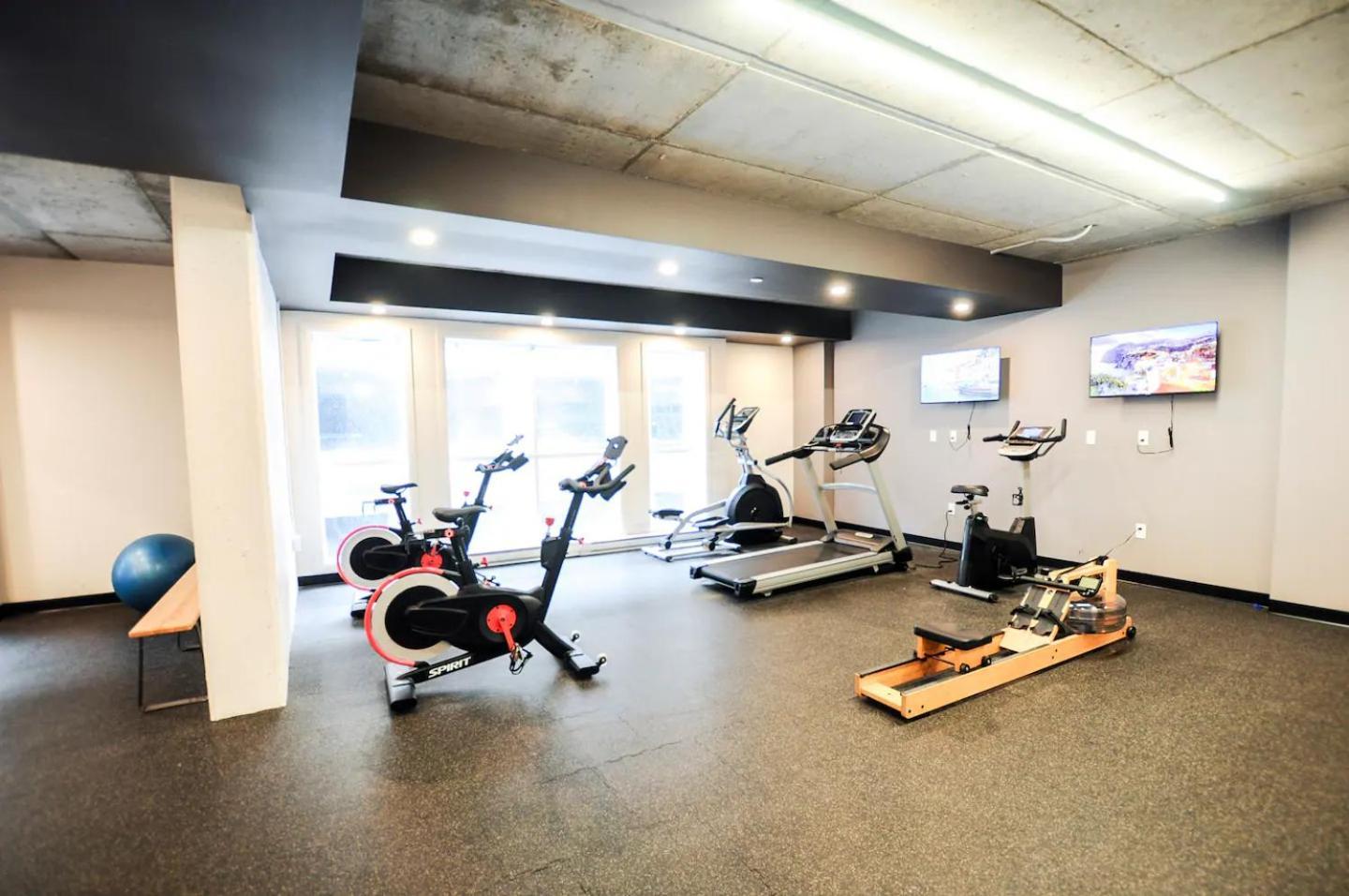Quebec, Rustique Chic En Ville, Piscine Sur Le Toit Pour 2 A 6 Invites Ngoại thất bức ảnh
