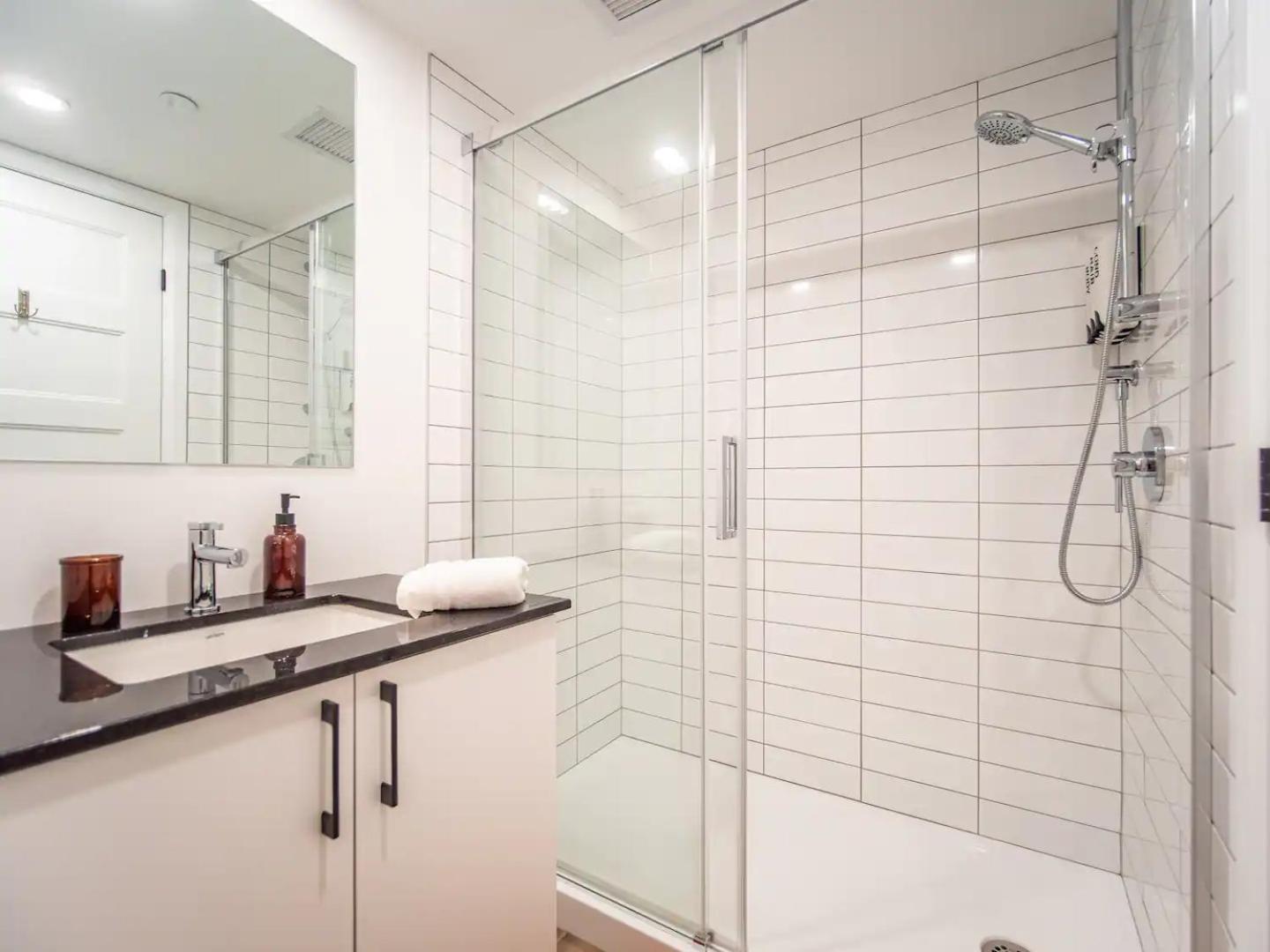 Quebec, Rustique Chic En Ville, Piscine Sur Le Toit Pour 2 A 6 Invites Ngoại thất bức ảnh